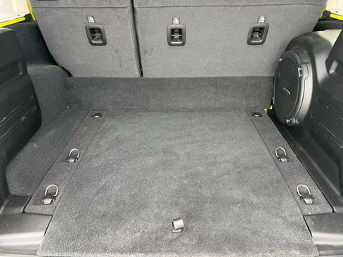 Used 2023 Jeep Wrangler Sahara w/ Cold Weather Group AWD/4WD image 16