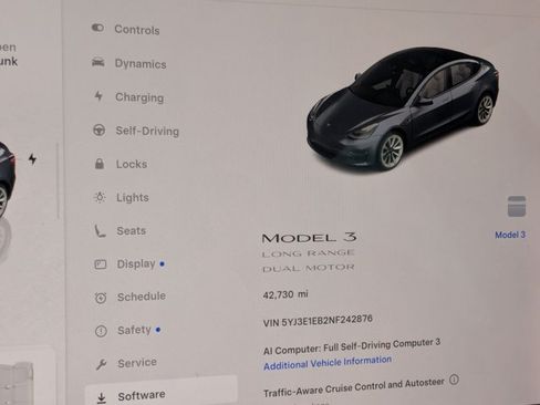 Used 2022 Tesla Model 3 Long Range AWD/4WD image 10