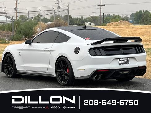 Used 2020 Ford Mustang Shelby GT500 w/ Technology Package RWD image 9