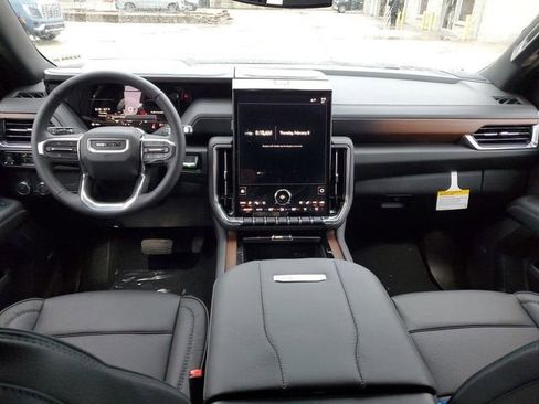 New 2026 GMC Yukon Denali image 12