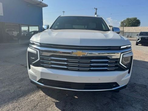 New 2025 Chevrolet Tahoe Premier w/ Sun And Tow Package AWD/4WD image 3
