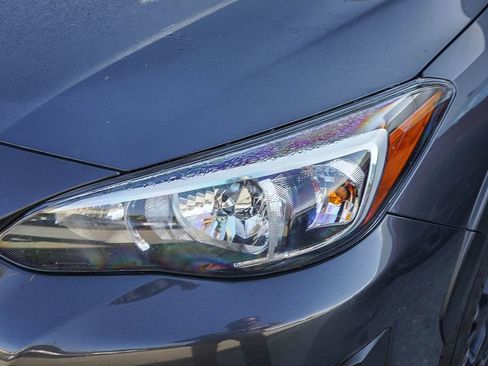 Used 2022 Subaru Crosstrek 2.0i Premium w/ Moonroof Package image 11