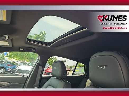 New 2026 Buick Envista Sport Touring w/ Convenience I Package FWD image 26
