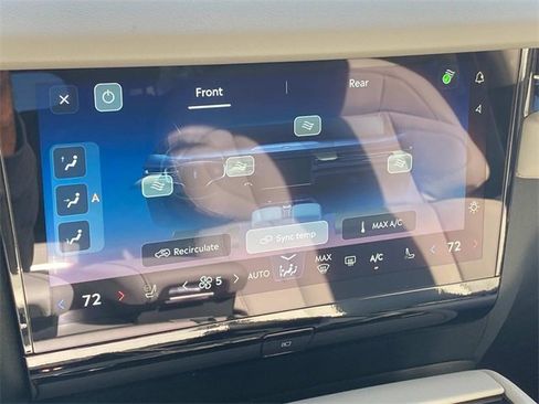 New 2025 Lincoln Navigator Reserve image 23