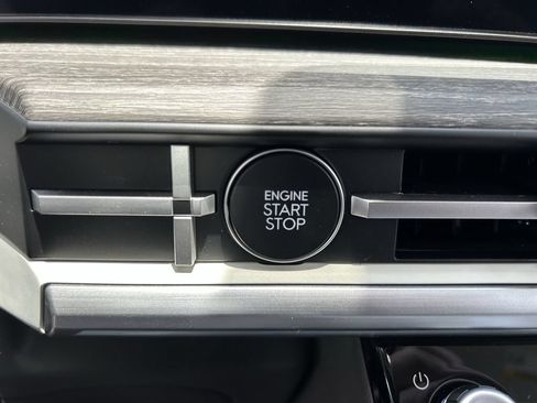 Certified 2026 Hyundai Santa Fe Calligraphy FWD image 35