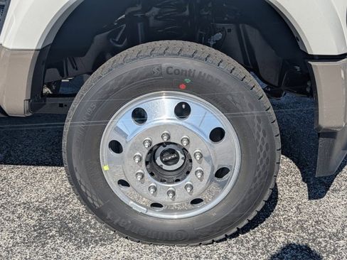 New 2026 Ford F450 King Ranch w/ FX4 Off-Road Package image 12