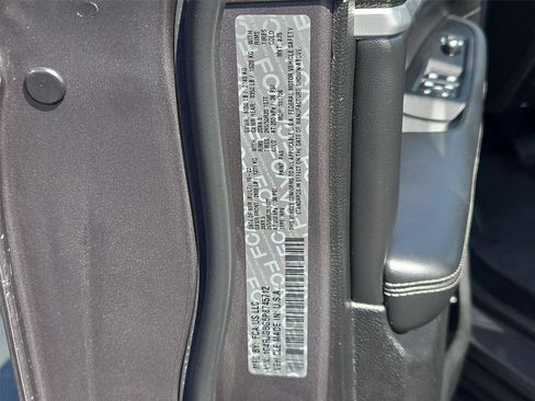 Used 2023 Jeep Grand Cherokee Limited RWD image 25
