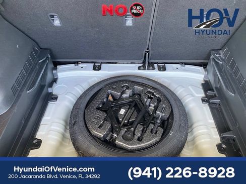Used 2018 Hyundai Kona SE FWD image 42