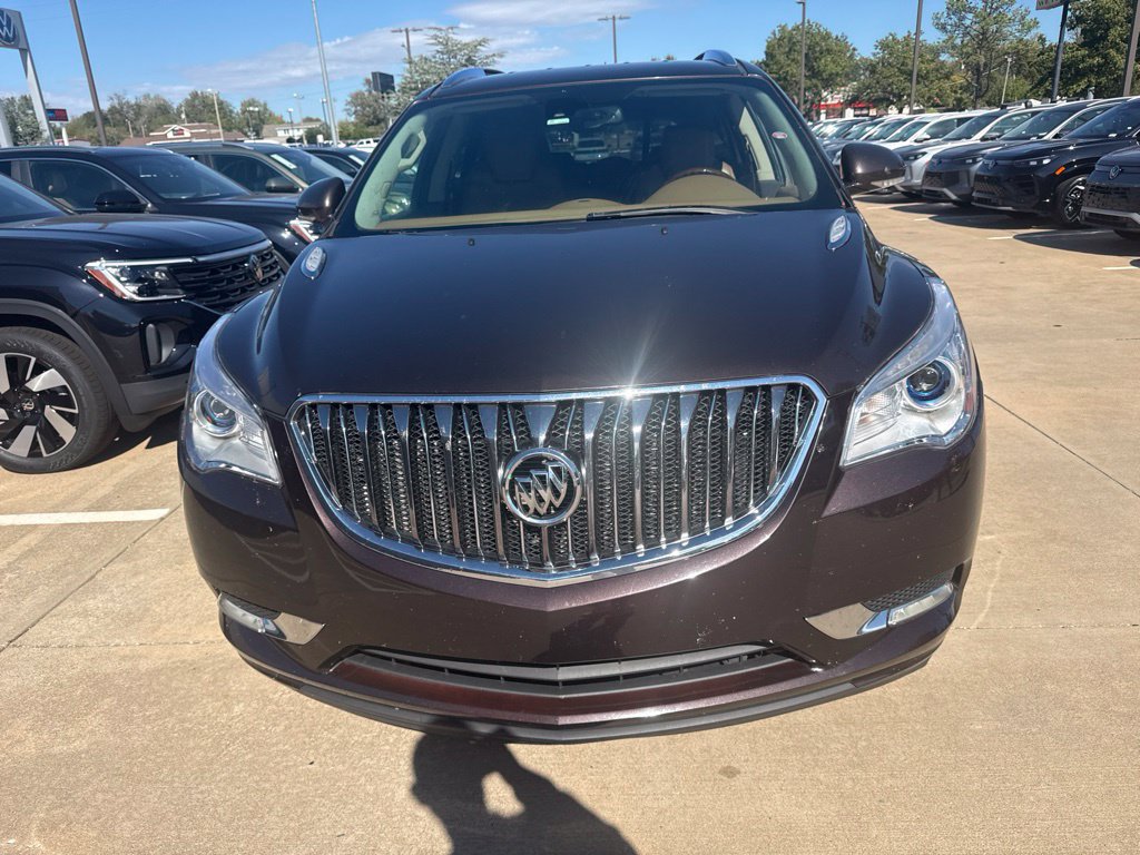 Used 2015 Buick Enclave Leather FWD image 2