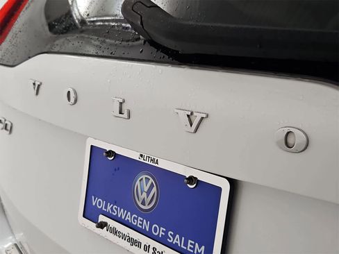 Used 2022 Volvo XC90 T6 Inscription w/ Advanced Package image 11