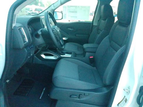 New 2026 Nissan Frontier SV w/ Tow Package image 14