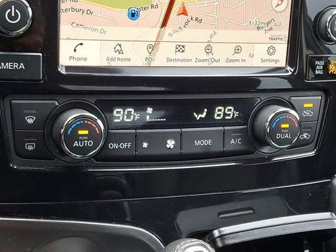 Used 2022 Nissan Maxima SV w/ Floor Mat Group image 48