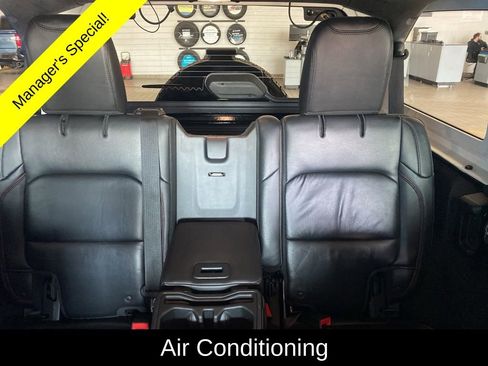 Used 2018 Jeep Wrangler Unlimited Rubicon AWD/4WD image 14
