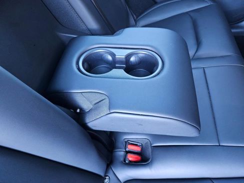 Used 2023 Tesla Model Y Long Range image 62