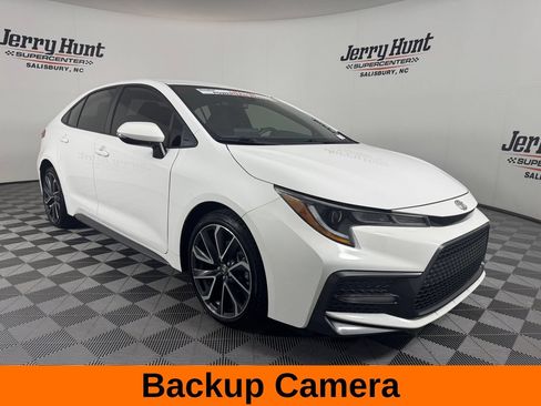 Used 2022 Toyota Corolla SE FWD image 6