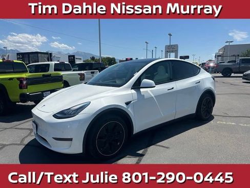 Used 2021 Tesla Model Y Long Range AWD/4WD image 6