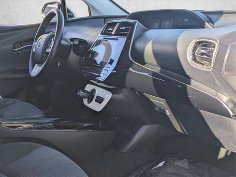 Used 2019 Toyota Prius Prime Plus image 21