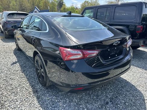 Used 2024 Chevrolet Malibu LT w/ Midnight Edition image 5