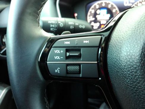 Used 2024 Honda Civic Touring image 37