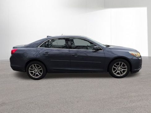 Used 2015 Chevrolet Malibu LT w/ Power Convenience Package image 32