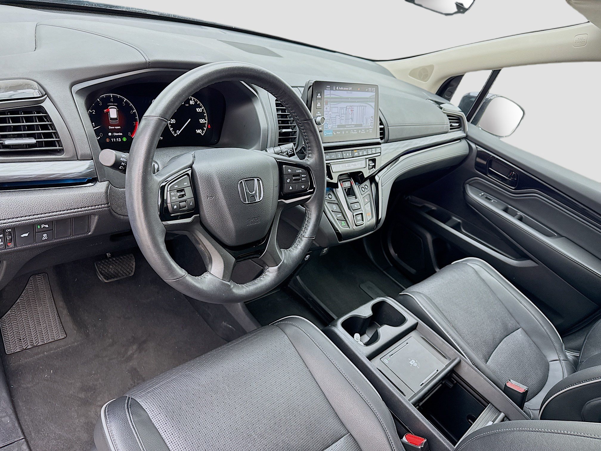 Used 2025 Honda Odyssey Elite image 7