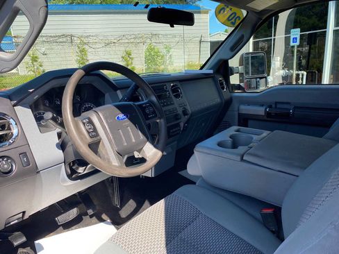 Used 2016 Ford F350 XLT AWD/4WD image 7