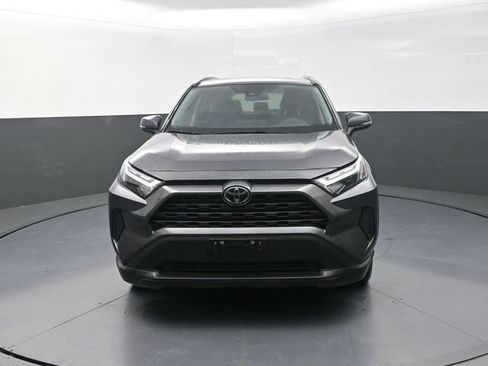 Used 2024 Toyota RAV4 XLE FWD image 2