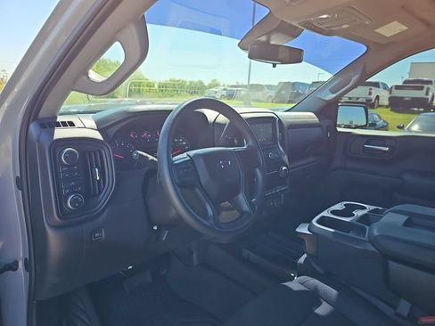 Used 2024 Chevrolet Silverado 1500 Custom Trail Boss AWD/4WD image 10