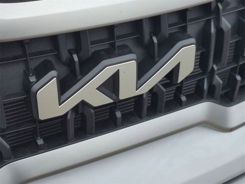 New 2025 Kia Telluride EX image 40