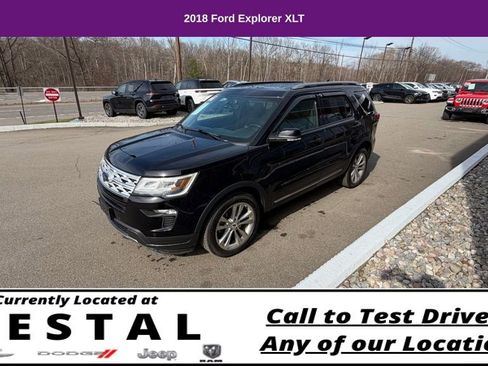 Used 2018 Ford Explorer XLT w/ Equipment Group 202A AWD/4WD image 13