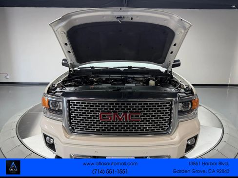 Used 2015 GMC Sierra 1500 Denali AWD/4WD image 11