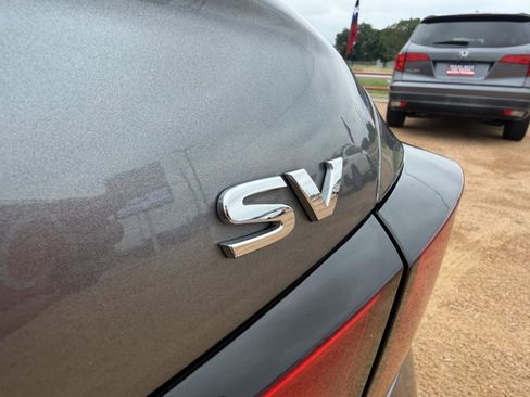 Used 2021 Nissan Altima 2.5 SV w/ SV Premium Package FWD image 11