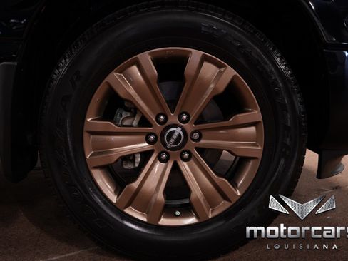 Used 2024 Nissan Titan SV w/ SV Bronze Edition Package AWD/4WD image 23