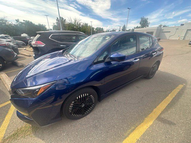 Used 2025 Nissan Leaf SV Plus FWD image 1