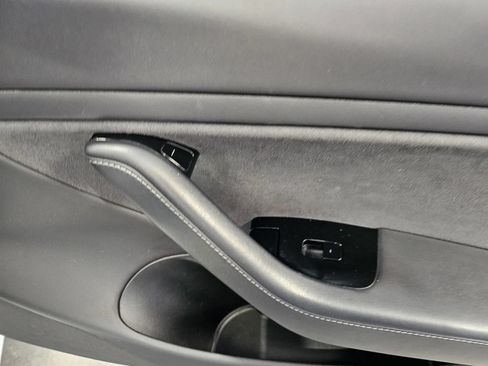 Used 2019 Tesla Model 3 Standard Range Plus RWD image 6