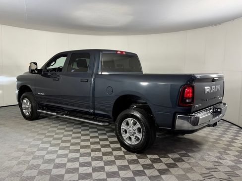 Used 2026 RAM 2500 Big Horn AWD/4WD image 8
