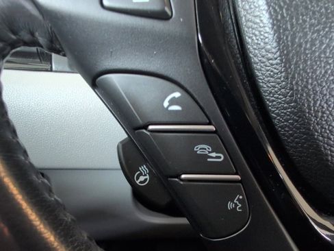 Used 2018 Honda Pilot Elite image 17