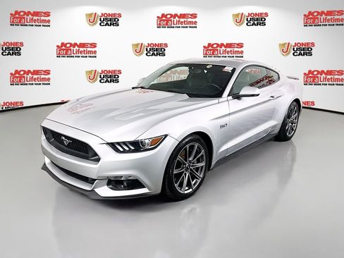 Used 2016 Ford Mustang GT Premium RWD image 11