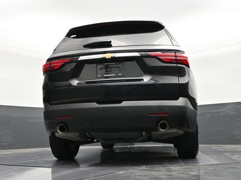 Used 2023 Chevrolet Traverse LS FWD image 24
