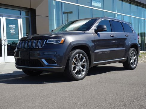 Used 2019 Jeep Grand Cherokee Summit AWD/4WD image 1