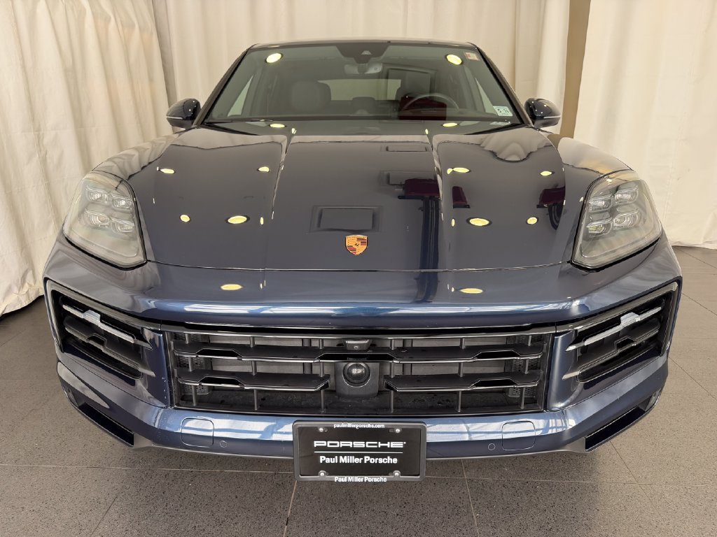 Certified 2026 Porsche Cayenne Coupe AWD/4WD image 6