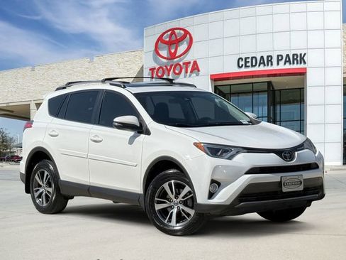 Used 2018 Toyota RAV4 XLE w/ Plus Extra Value Package FWD image 1