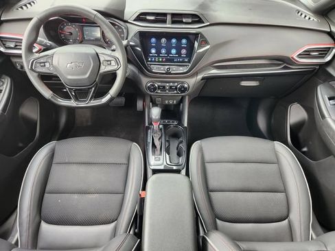 Certified 2023 Chevrolet TrailBlazer RS w/ Convenience Package FWD image 19