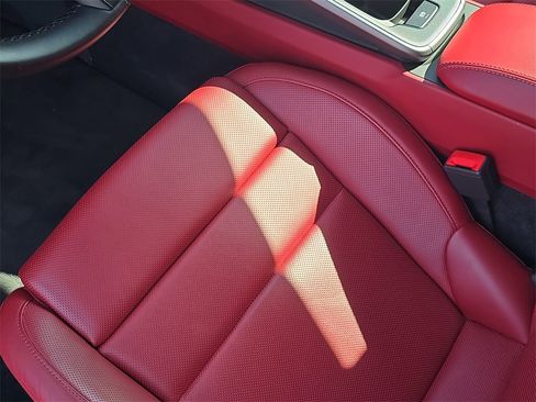 Used 2021 Porsche 911 Carrera S image 25