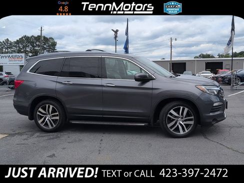 Used 2017 Honda Pilot Elite image 4