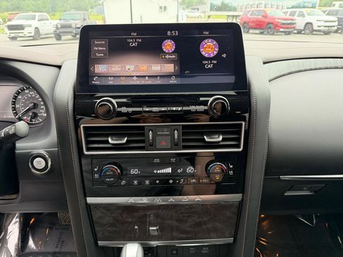 Used 2023 Nissan Armada Platinum w/ Captain's Chairs Package RWD image 35