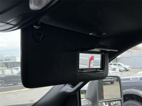 New 2024 RAM 5500 Tradesman w/ Chrome Appearance Group image 32