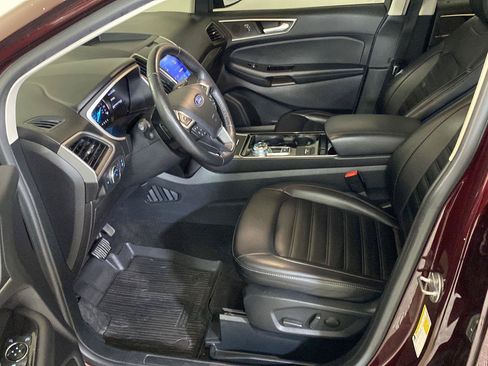 Used 2020 Ford Edge SEL w/ Convenience Package AWD/4WD image 10