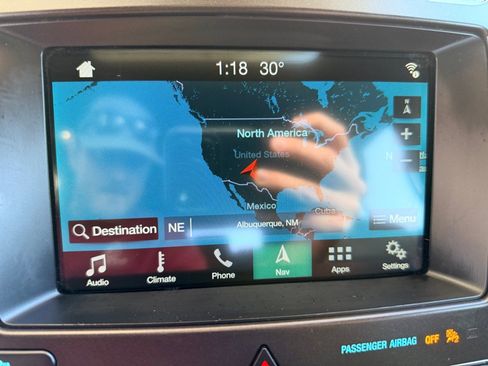 Used 2018 Ford Explorer Sport image 15