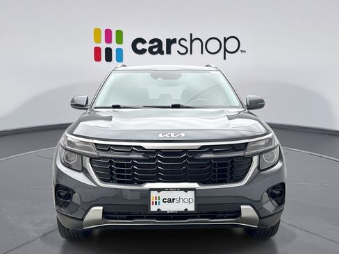 Used 2024 Kia Seltos EX AWD/4WD image 8